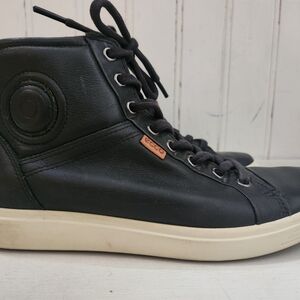 Ecco Men's Black Leather Sneakers with Cream Sole